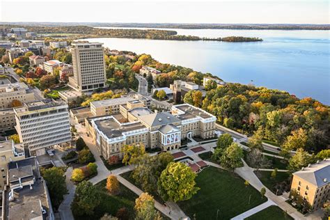 university of wisconsin--madison ranking|uw madison average class size.